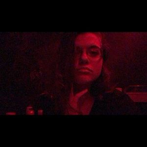 Meet your Posher, Kaleigh